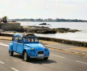 concarneau-alex-et-galipette-promenades-en-2-cv